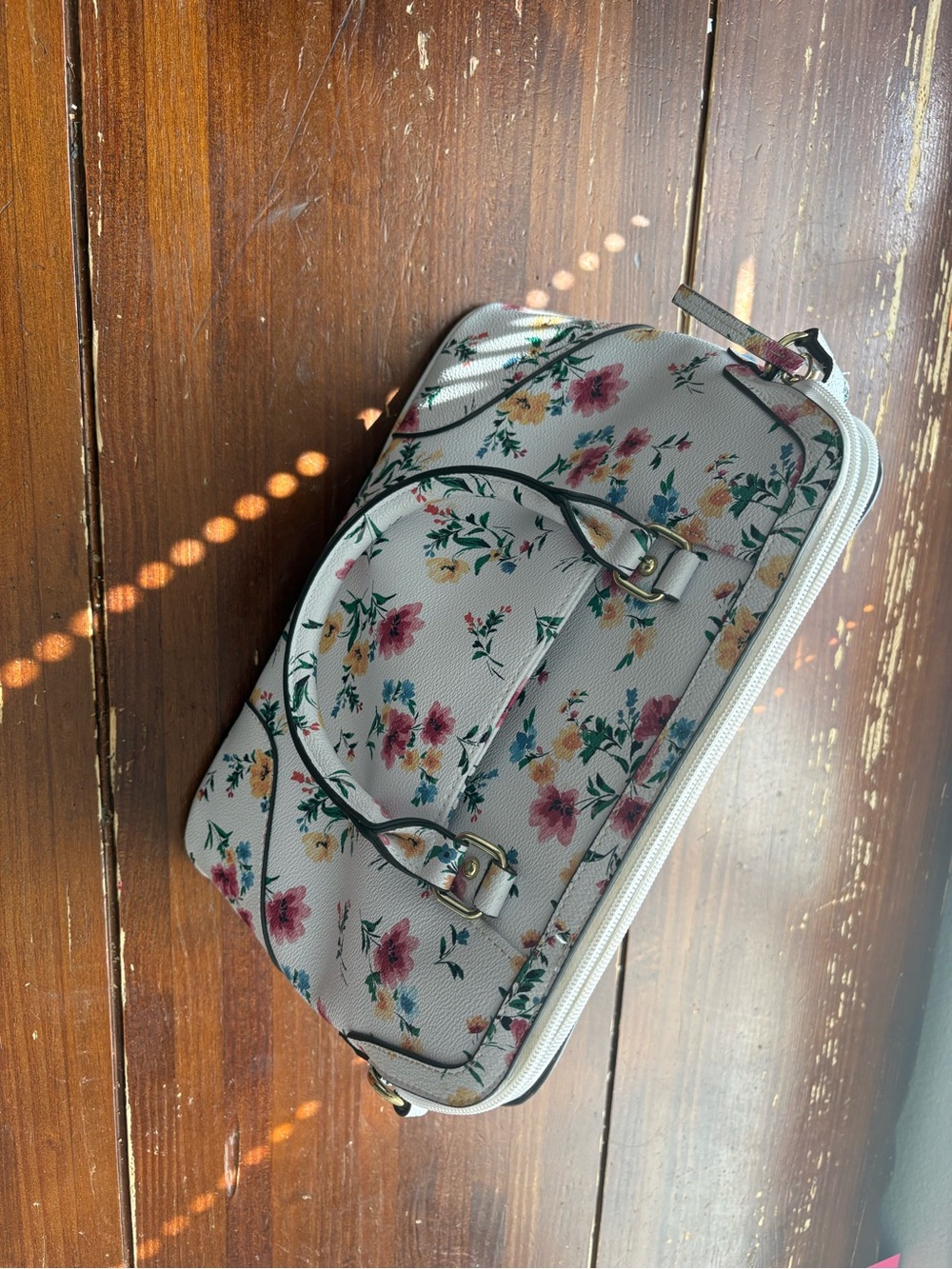 Liz Claiborne Cream Floral Dome Satchel with Multicolor Blooms - Picture 3 of 8